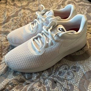 Nike Tanjun. Size 10W, 8.5 Men’s